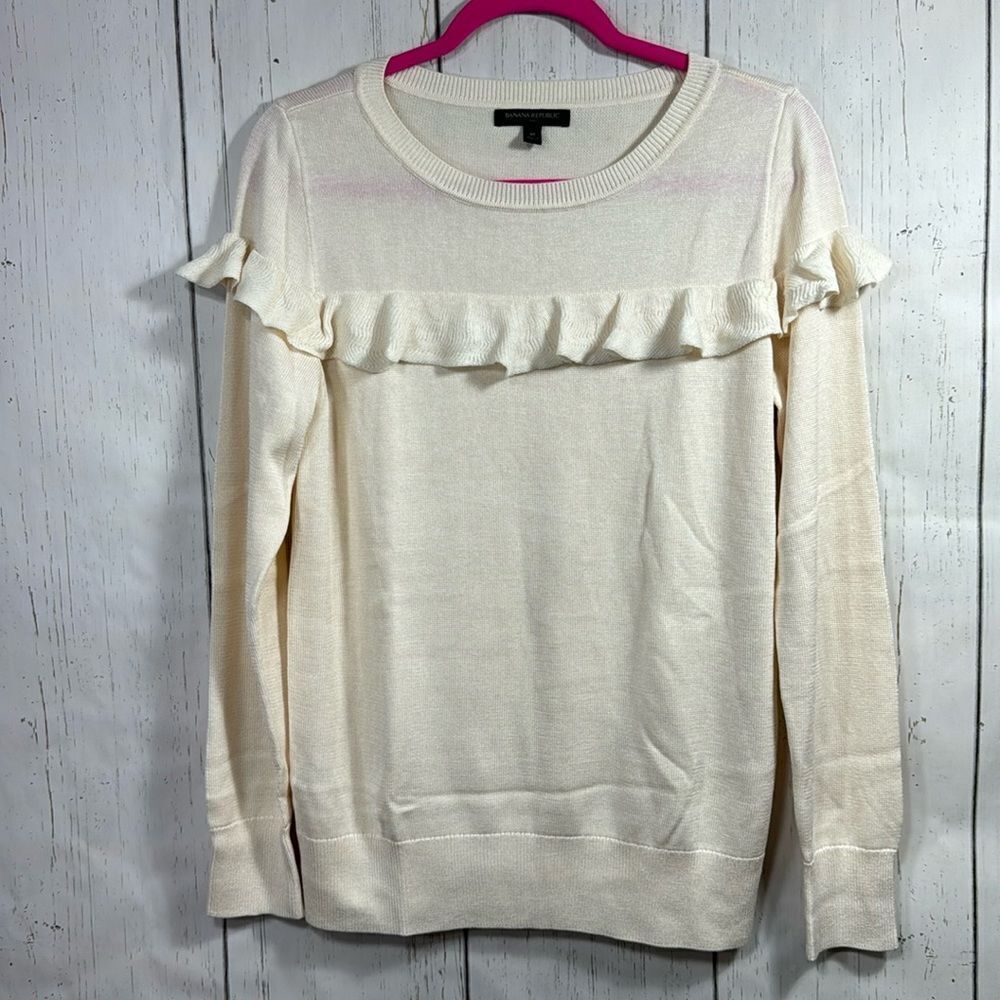 Banana Republic Ivory Ruffle Trim Long Sleeve Knit Sweater M Classic Preppy